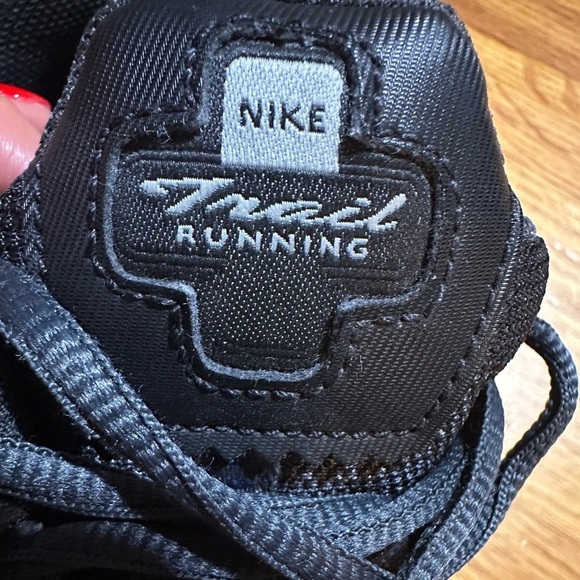 Nike  Trail running alvord series sneakers size 8.5 - Picture 10 of 14